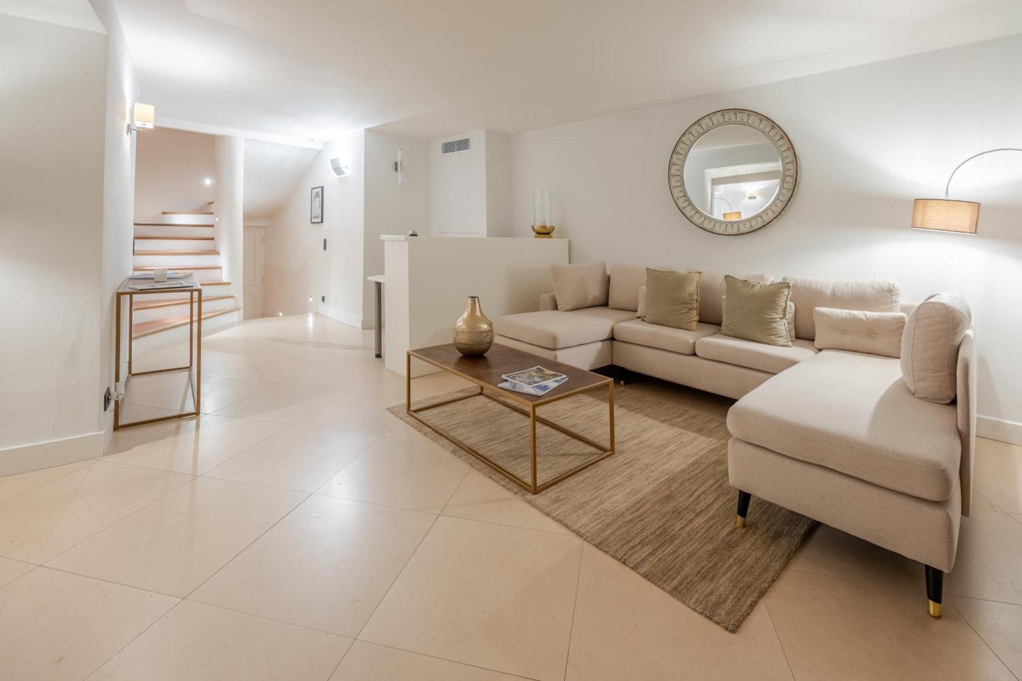 Beau Clocher Saint-Tropez Exteriör bild
